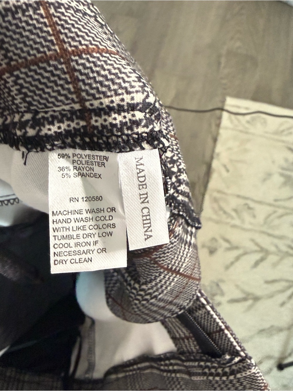 Amanda + Chelsea Plaid Ankle Dress Pants Size 8 Brown Black Stretch - Picture 8 of 10